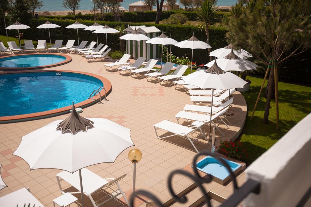 Hotel Elite Lido di Jesolo Exterior foto